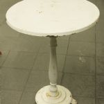 827 1220 GARDEN TABLE